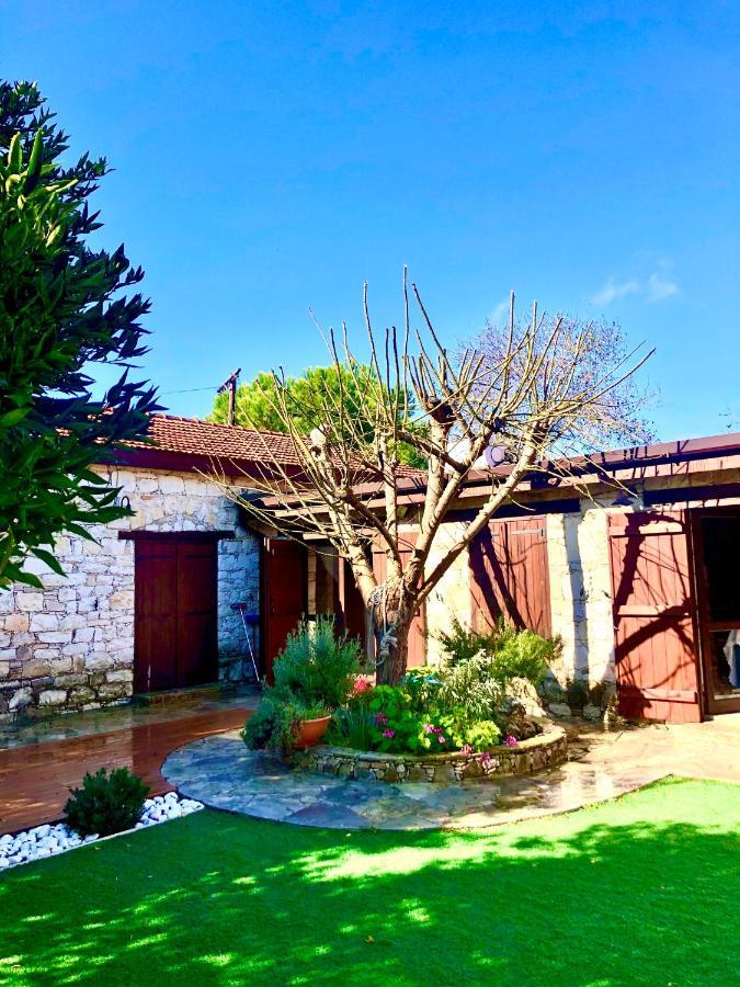 Listed Villa In Laneia Lania Exterior photo